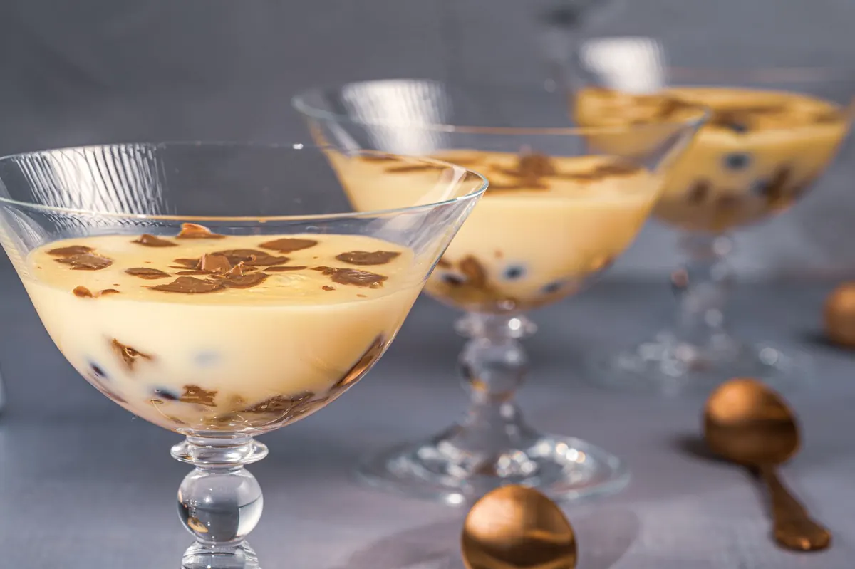 Make-Ahead Christmas Pudding: A Beginner's Timeline
