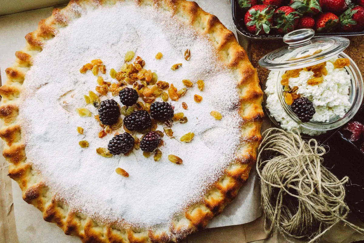 Seasonal Fruit Pies: A Summer Berry Guide for Beginners